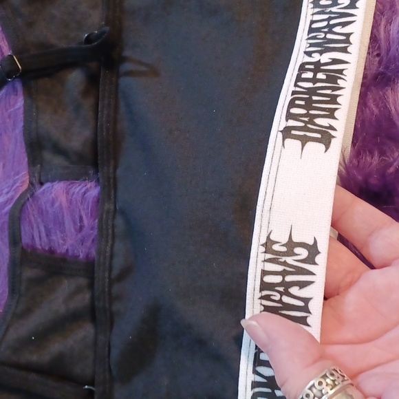 DOLLSKILL DARKER WAVS 1X WARPED LINGERIE SET BRALETTE AND SHORTS LOGO ON BANDS - Picture 7 of 11